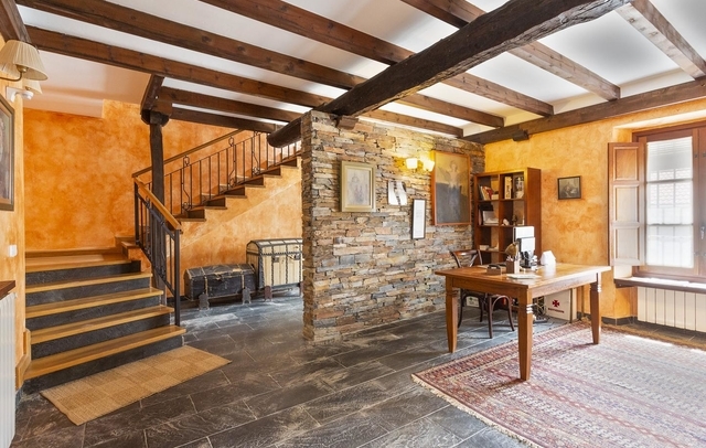 Property image S136