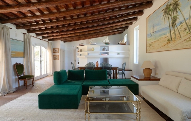 Property image S210